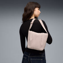 Load image into Gallery viewer, UP 4L Zipped Bucket Bag Youth