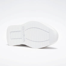 Load image into Gallery viewer, Reebok Glide Ripple Double Shoes