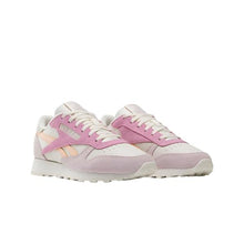 Load image into Gallery viewer, Reebok Classic Leather