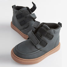 Load image into Gallery viewer, Black with Gum Sole Standard Fit (F) Warm Lined Touch Fastening Boots