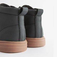 Load image into Gallery viewer, Black with Gum Sole Standard Fit (F) Warm Lined Touch Fastening Boots