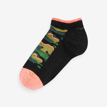 Load image into Gallery viewer, Black Bright Camo 7 Pack Cotton Rich Trainer Socks