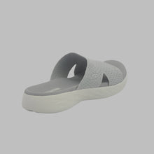 Load image into Gallery viewer, On-The-GO 600 - Adore