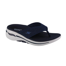 Load image into Gallery viewer, WOMEN'S GO WALK ARCH FIT SANDAL - LUMINOUS