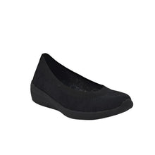 Load image into Gallery viewer, Skechers Women's Arya Slip On Trainers