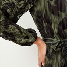 Load image into Gallery viewer, Khaki Green Long Sleeve Plisse Jumpsuit