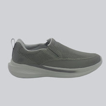 Load image into Gallery viewer, SKECHERS SLADE - ROYCE MEN