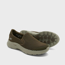 Load image into Gallery viewer, Skechers Men GOwalk 6 Shoes
