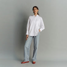 Load image into Gallery viewer, White Oversized Shirt