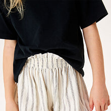 Load image into Gallery viewer, Black T-Shirt (3-12yrs)