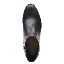 Load image into Gallery viewer, Freva55 Zip Black Leather