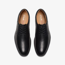 Load image into Gallery viewer, Eldredge Plain Black Leather