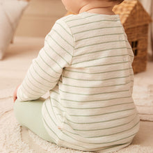Load image into Gallery viewer, Green Bunny Baby Top And Leggings Set