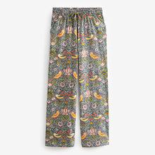 Load image into Gallery viewer, Green/Pink Floral Morris & Co. 100% Cotton Pyjamas