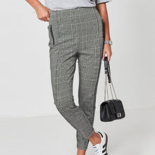 Load image into Gallery viewer, Monochrome Ponte Zip Detail Leggings