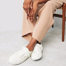 Load image into Gallery viewer, White Forever Comfort® Canvas Baseball Trainers