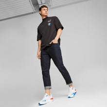 Load image into Gallery viewer, BMW Garage Crew Tee Blk