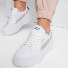Load image into Gallery viewer, Mayze Stack Sneakers Women