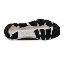 Load image into Gallery viewer, TRC BLAZE HC TRAINERS