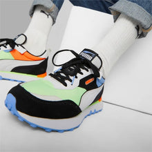 Load image into Gallery viewer, Rider FV Sneakers