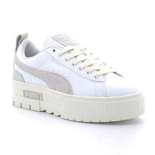 Load image into Gallery viewer, Mayze Thrifted Sneakers Women