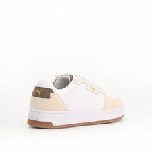 Load image into Gallery viewer, Court Classic Lux SD Unisex Sneakers