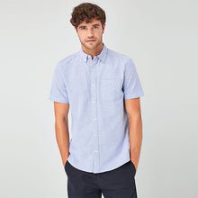 Load image into Gallery viewer, Light Blue Regular Fit Short Sleeve Oxford Shirt