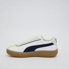 Load image into Gallery viewer, PUMA Club Klassika Sneakers Women
