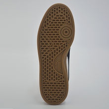 Load image into Gallery viewer, PUMA Indoor Sneaker