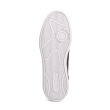 Load image into Gallery viewer, Court Classic Vulc Sneakers