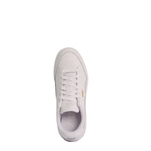 Load image into Gallery viewer, Vikky Star Sneakers Women