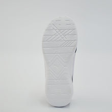 Load image into Gallery viewer, Flaira Sneakers Women