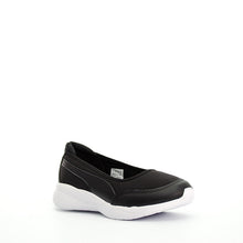Load image into Gallery viewer, Flaira Sneakers Women