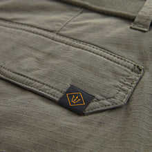 Load image into Gallery viewer, Khaki Green Belted Cargo Shorts