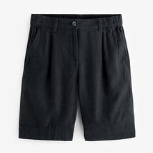 Load image into Gallery viewer, Black Linen Blend Knee Length Shorts