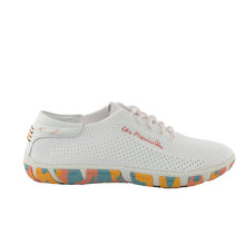 Load image into Gallery viewer, Women's Tennis Shoes Comfort Recycled Textile White Pink Sole