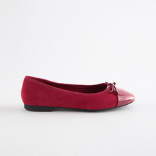 Load image into Gallery viewer, Red Toe Cap Forever Comfort® Ballerinas Shoes