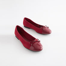 Load image into Gallery viewer, Red Toe Cap Forever Comfort® Ballerinas Shoes