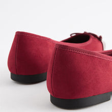 Load image into Gallery viewer, Red Toe Cap Forever Comfort® Ballerinas Shoes