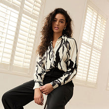 Load image into Gallery viewer, Monochrome Abstract Print Button Through Shirt With Hardwear Buttons