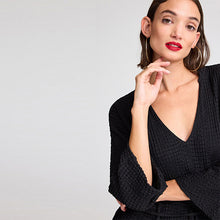 Load image into Gallery viewer, Black Long Sleeve Textured Tunic