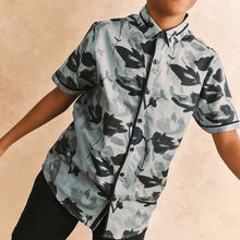 Load image into Gallery viewer, Blue Floral Print Shirt