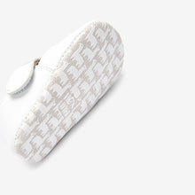 Load image into Gallery viewer, Baby Leather T-Bar Pram Shoes (0-18mths)