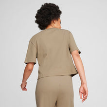 Load image into Gallery viewer, CLASSICS Ribbed Relaxed Tee Women