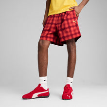 Load image into Gallery viewer, Wardrobe Essentials Relaxed 6 inches Woven Shorts Men