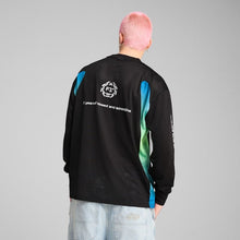 Load image into Gallery viewer, F1® Oversized Long Sleeve Tee Men