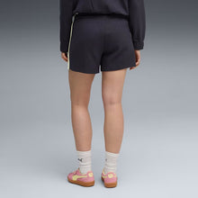 Load image into Gallery viewer, T7 Pintuck 4" Shorts Women