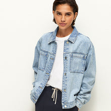 Load image into Gallery viewer, Mid Blue 100% Cotton Patch Pocket Denim Jacket