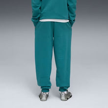 Load image into Gallery viewer, ESS No. 1 Logo Fleece Sweatpants Youth