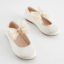 Load image into Gallery viewer, Ivory Cream Bow Stain Resistant Satin Bridesmaid Ballet Shoes